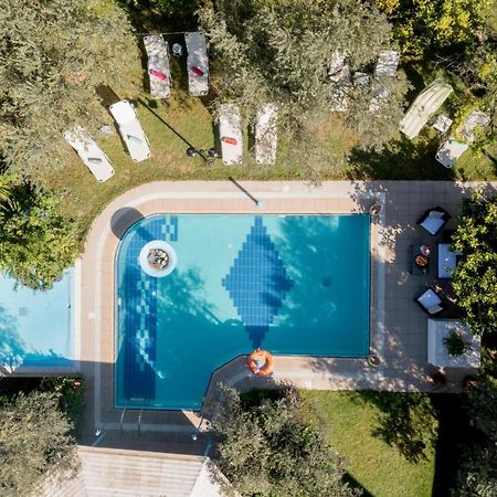 Sunset Apartments อาร์คานเยโลส ภายนอก รูปภาพ