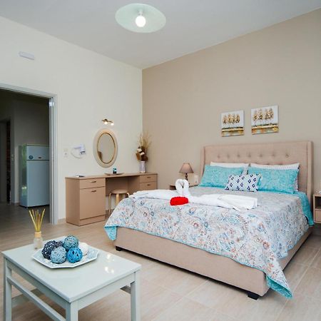 Sunset Apartments อาร์คานเยโลส ห้อง รูปภาพ