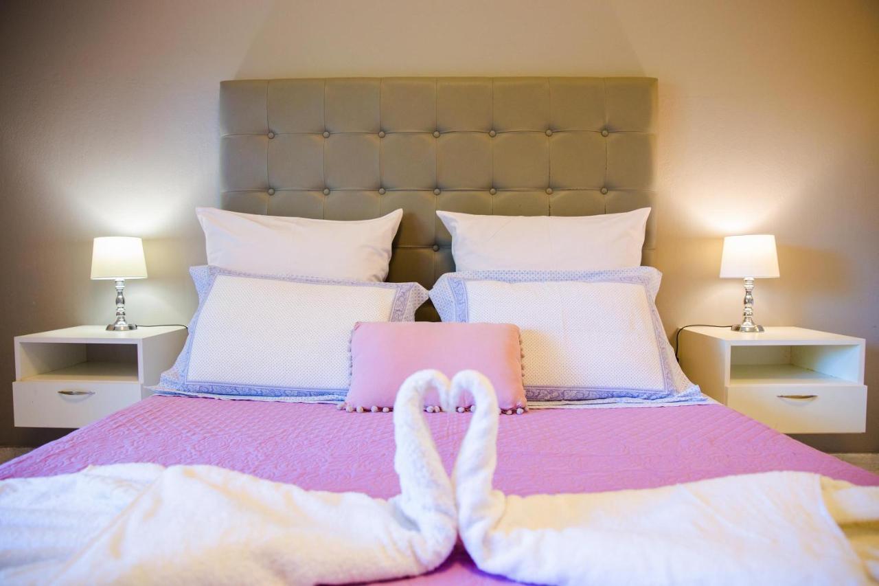 Sunset Apartments อาร์คานเยโลส ภายนอก รูปภาพ