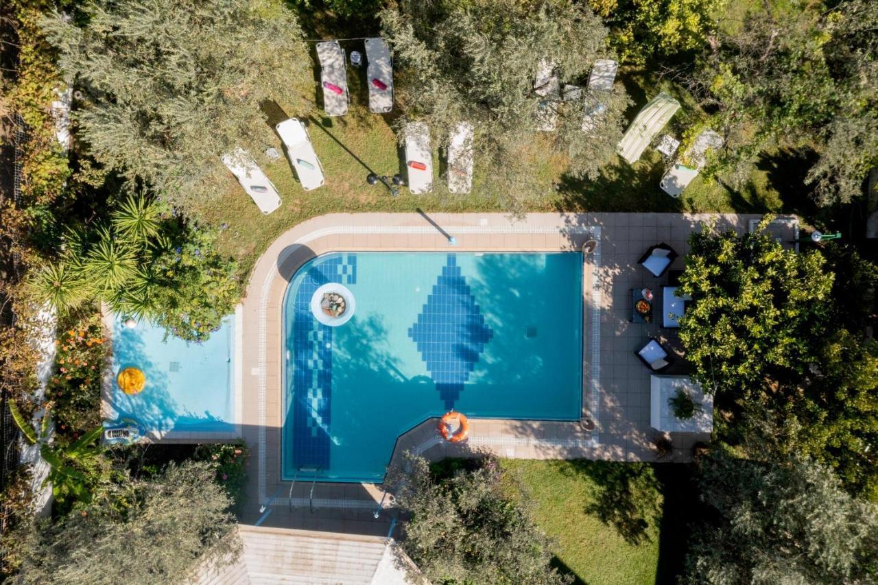 Sunset Apartments อาร์คานเยโลส ภายนอก รูปภาพ
