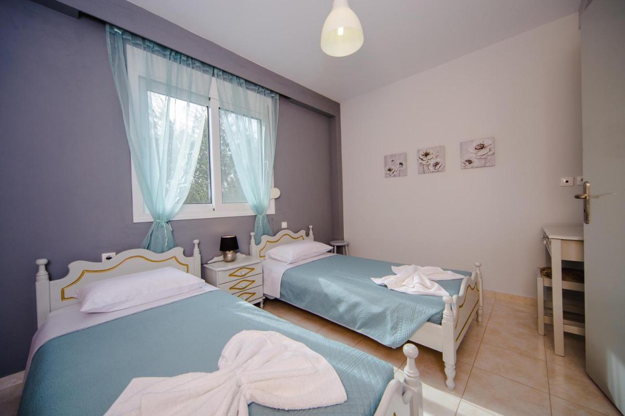 Sunset Apartments อาร์คานเยโลส ภายนอก รูปภาพ