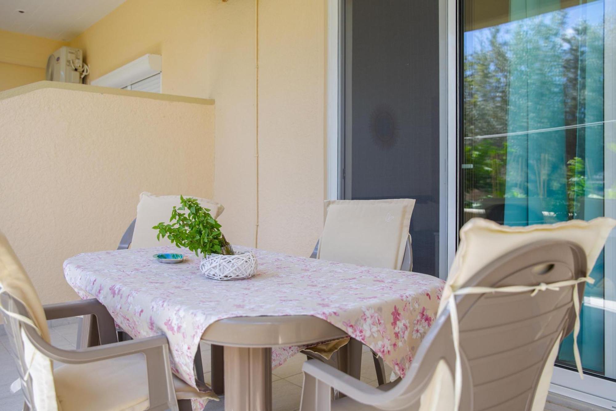 Sunset Apartments อาร์คานเยโลส ห้อง รูปภาพ